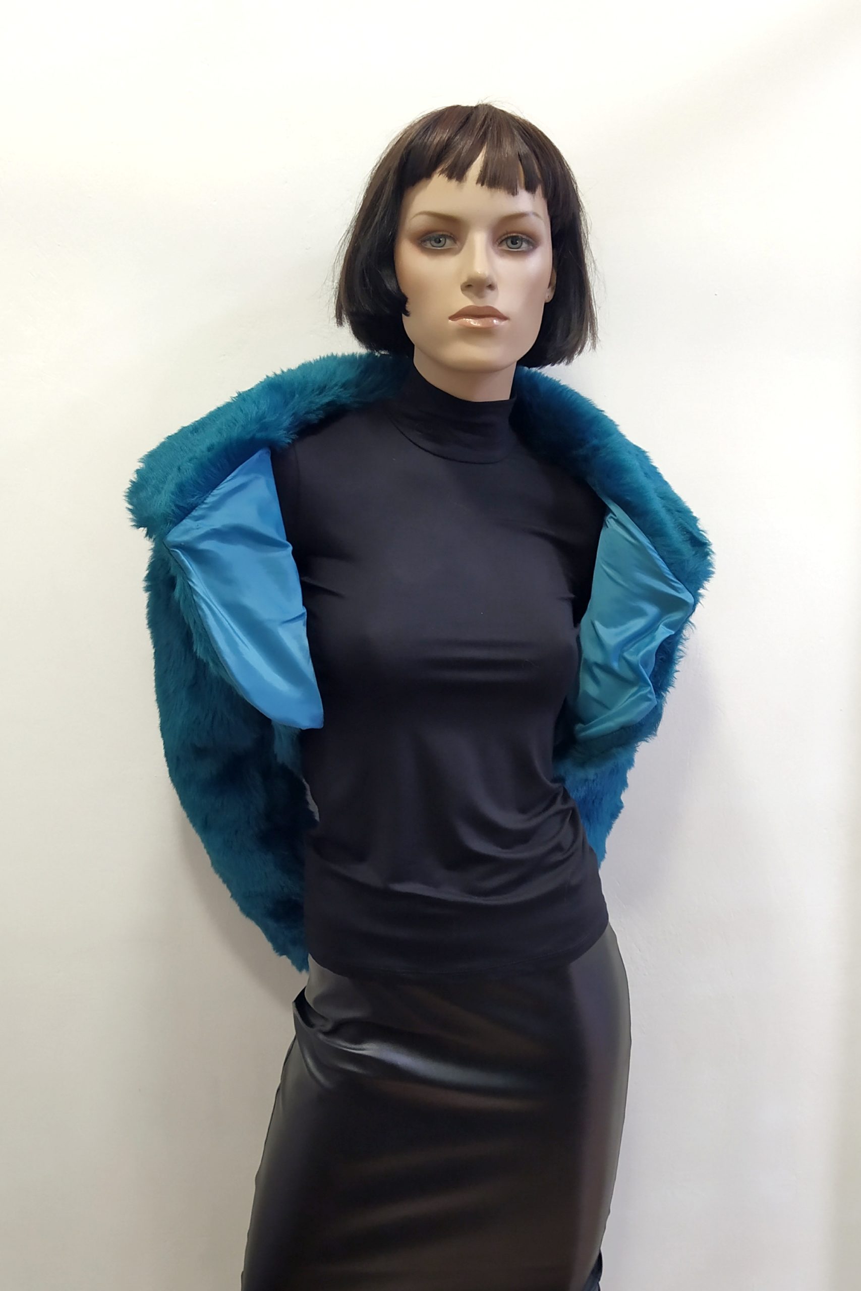 Γουνάκι Μπολερό