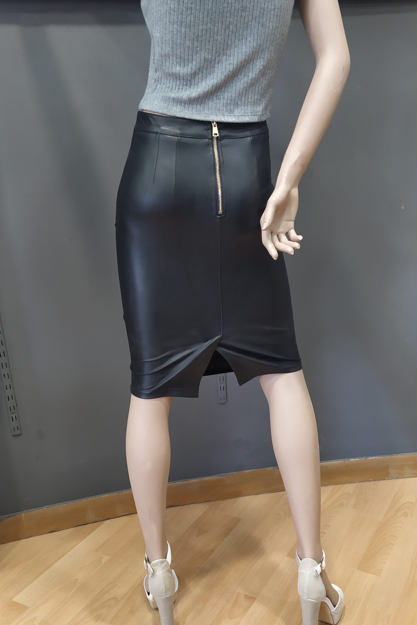 Φούστα δερματίνη Φούστα δερματίνη