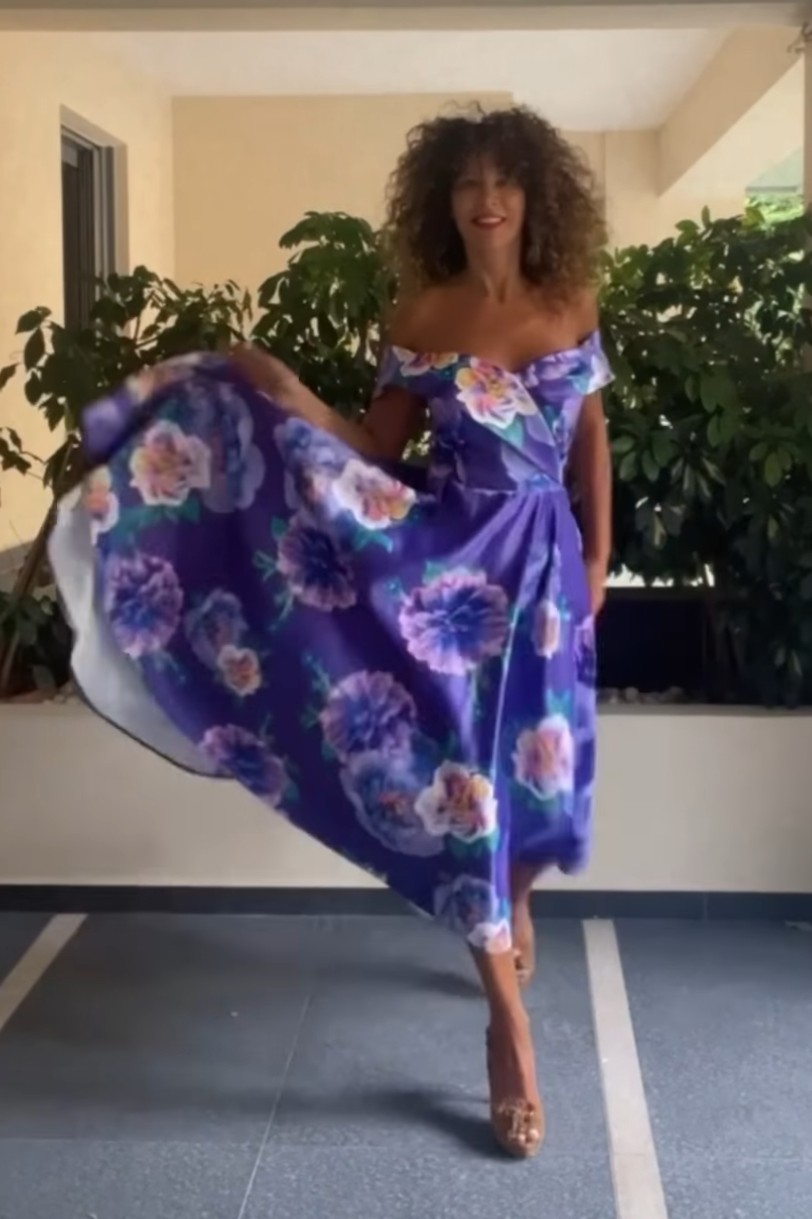 Φόρεμα SHINE2gether Φόρεμα SHINE2gether